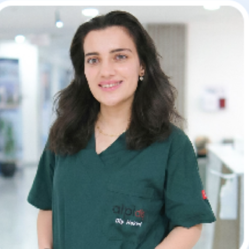 Dt. Tuğçe Nur Sever