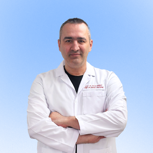 Doç. Dr. Emre Kubat