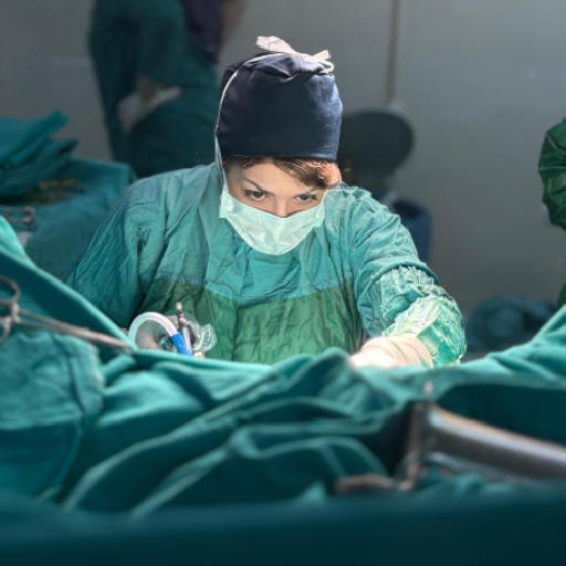 Op. Dr. Yasemin Yamralı