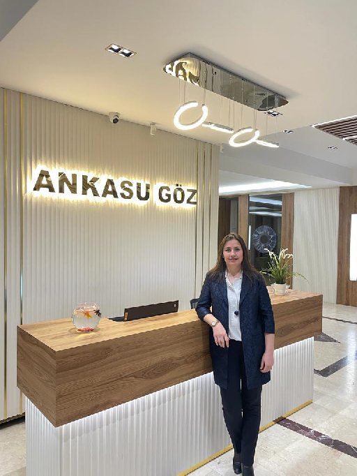 Op. Dr. Esra Hülya Suveren