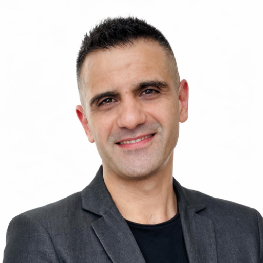 Doç. Dr. Deniz Işık