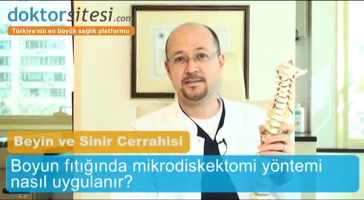 Boyun fıtığınında mikrodiskektomi yöntemi nasıl uygulanır?