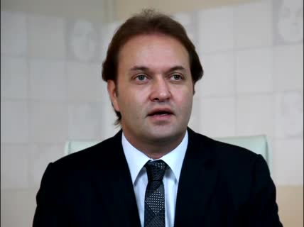 Ulvi Güner - Cilt benlerinde neler dikkat edilmelidir?