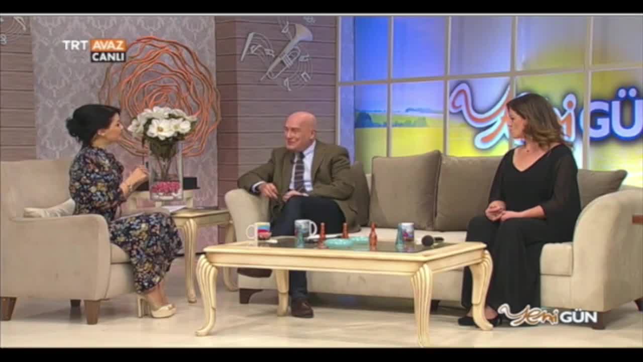 Bunamamak İçin Nasıl Beslenmeliyiz?