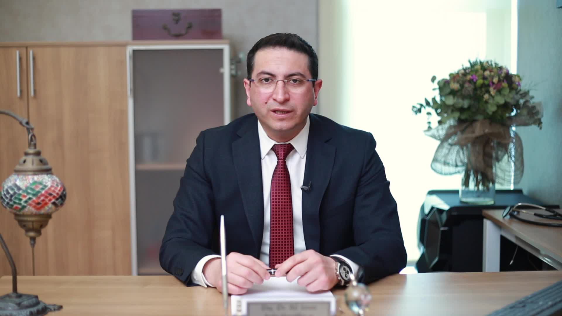 Youtube - Miyomlar hangi belirtilerle kendisini gösterir?