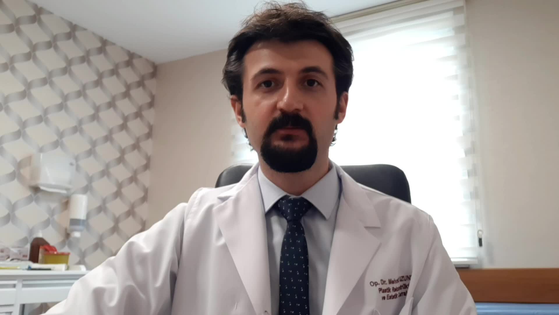 Meme büyütme ameliyatı nasıl yapılır? İz kalır mı?
