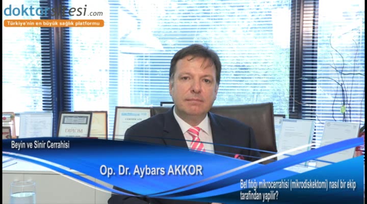 Bel fıtığı mikrocerrahisi (mikrodiskektomi) nasıl bir ekip tarafindan yapilir?